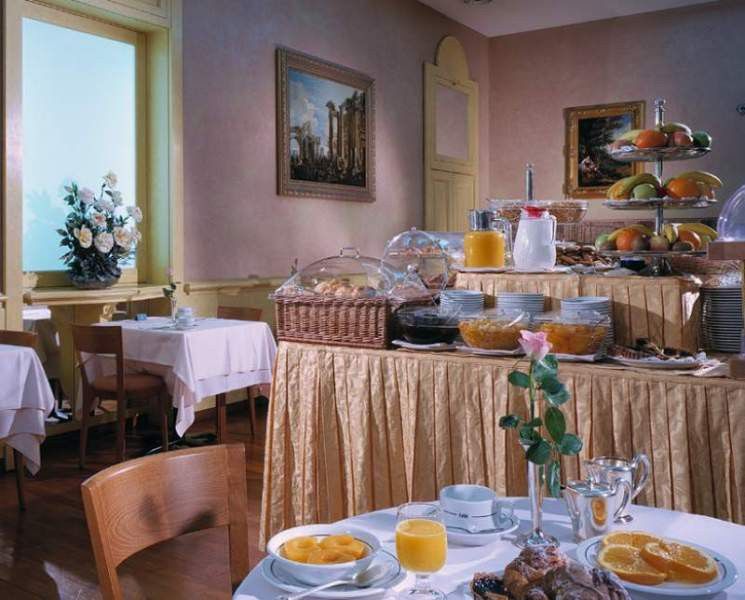 Hotel Mondial Rom Restaurang bild